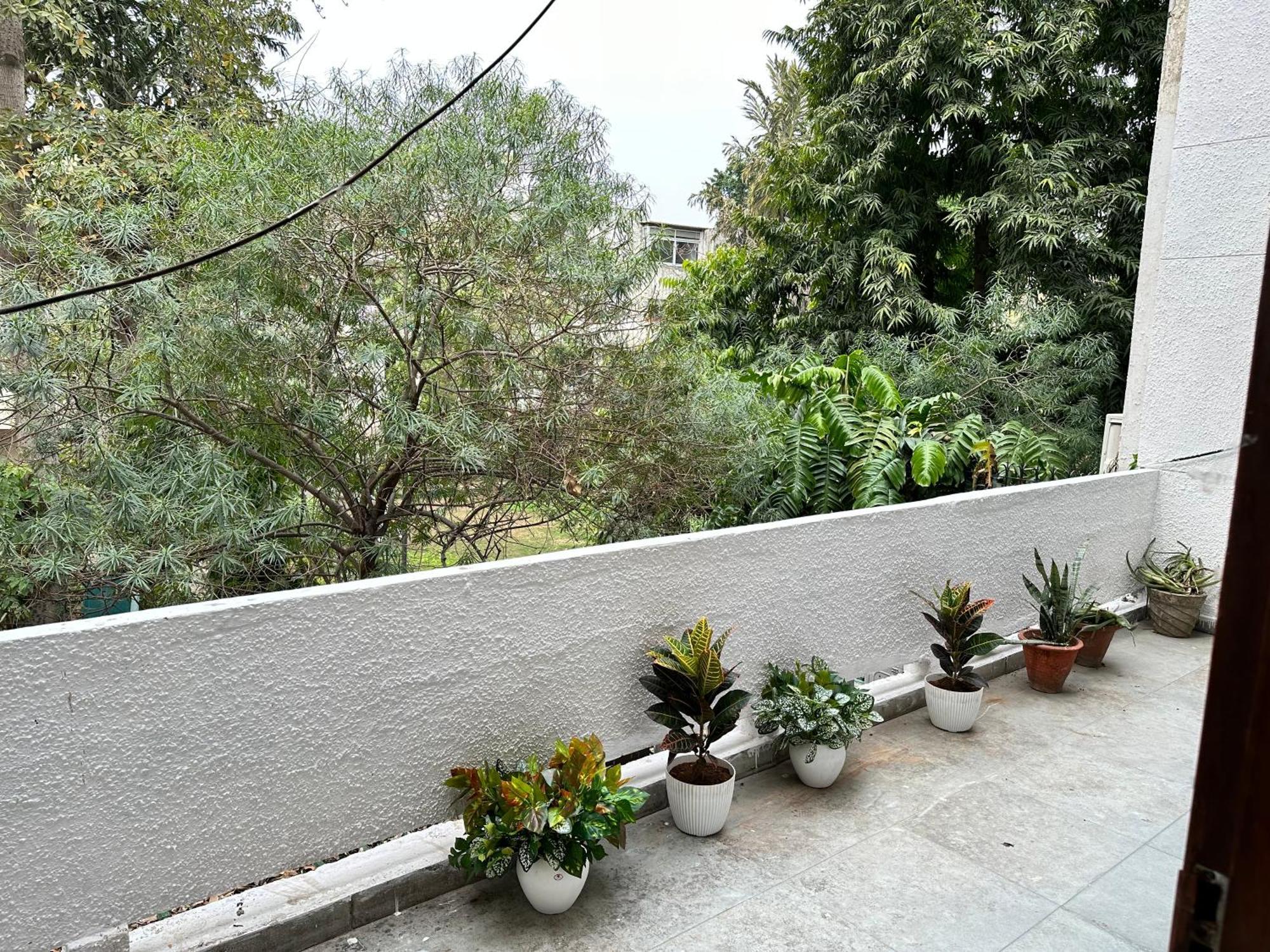 Grove Residency Hauz Khas New Delhi Couple Friendly Hotel Buitenkant foto